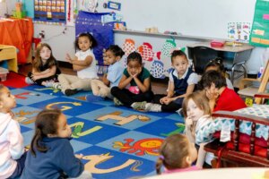 الحيل التي يحاول المعلمون إصلاحها في فترات انتباه الطلاب القصيرة